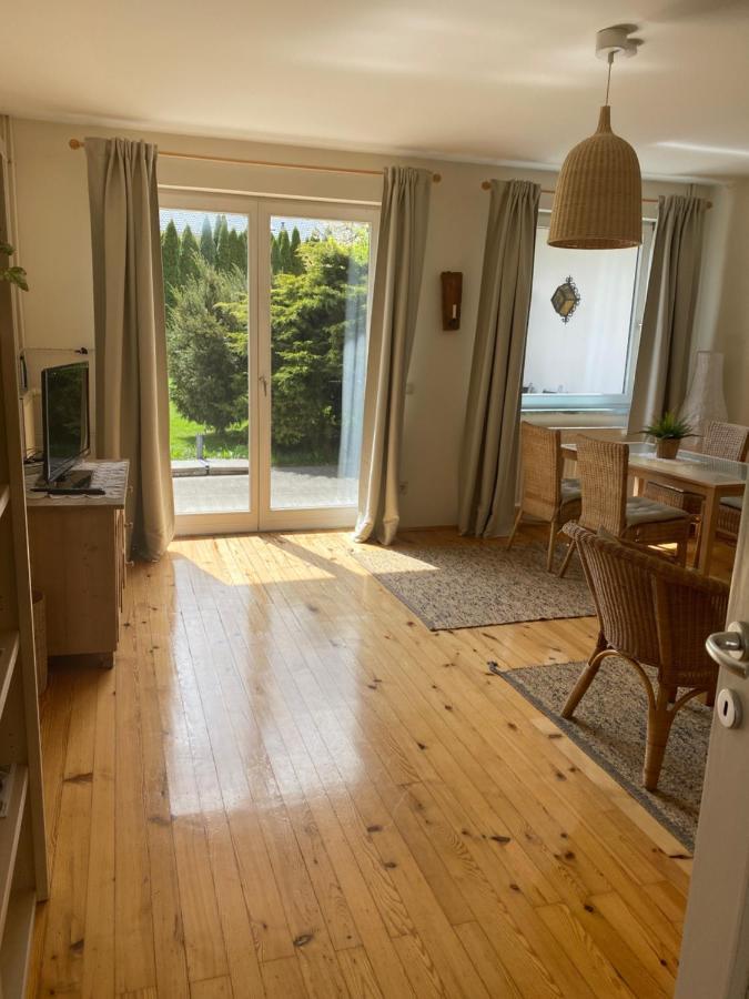 V Gemuetliches Gartenhaus Smihel nad Pliberkom المظهر الخارجي الصورة